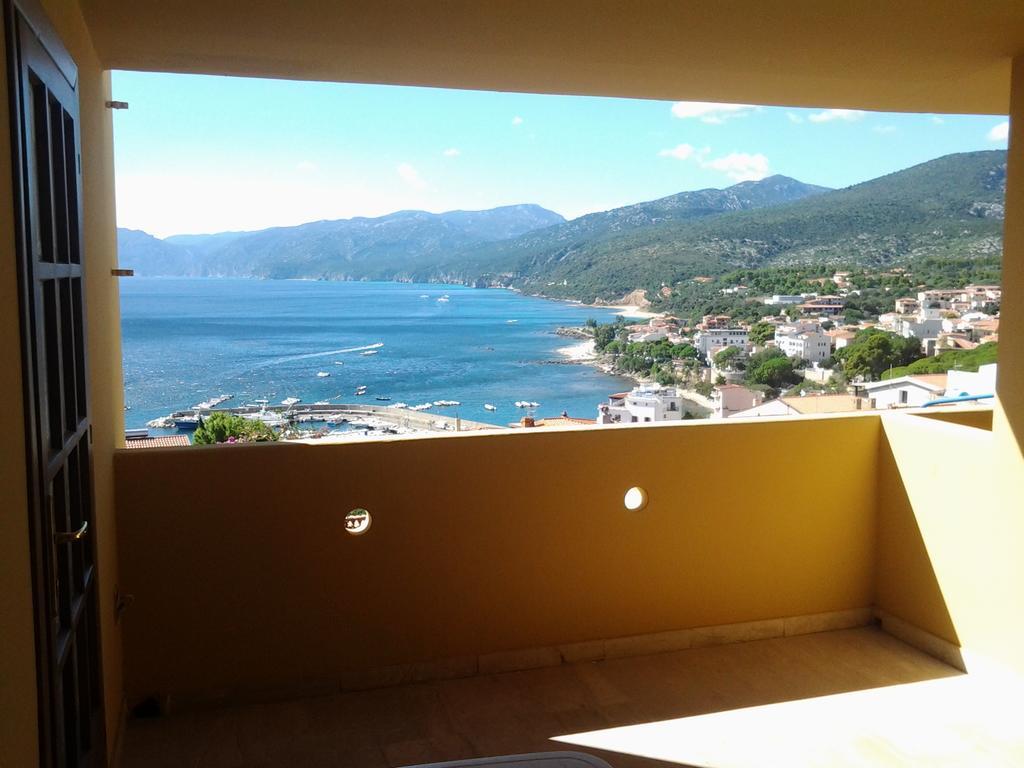Appartamento Neruda Cala Gonone Ruang foto